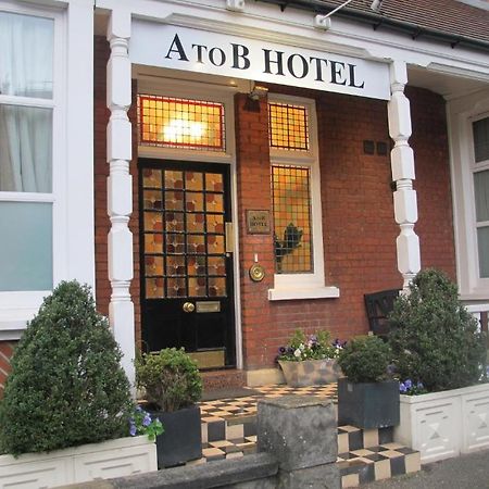A To B Hotel London Exterior photo